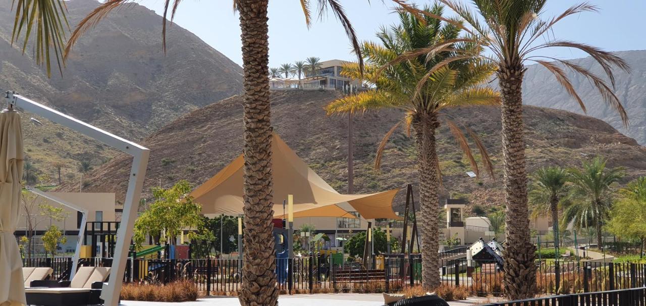 One 2Bhk Elegant Apartment In Muscat Bay 03 Экстерьер фото