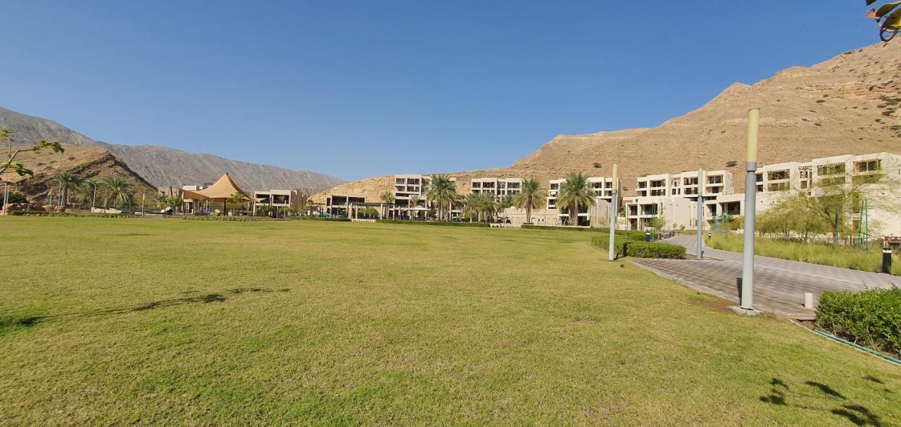 One 2Bhk Elegant Apartment In Muscat Bay 03 Экстерьер фото