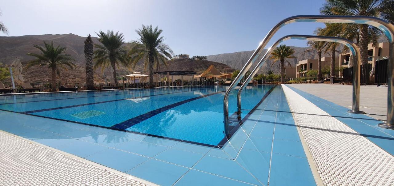 One 2Bhk Elegant Apartment In Muscat Bay 03 Экстерьер фото