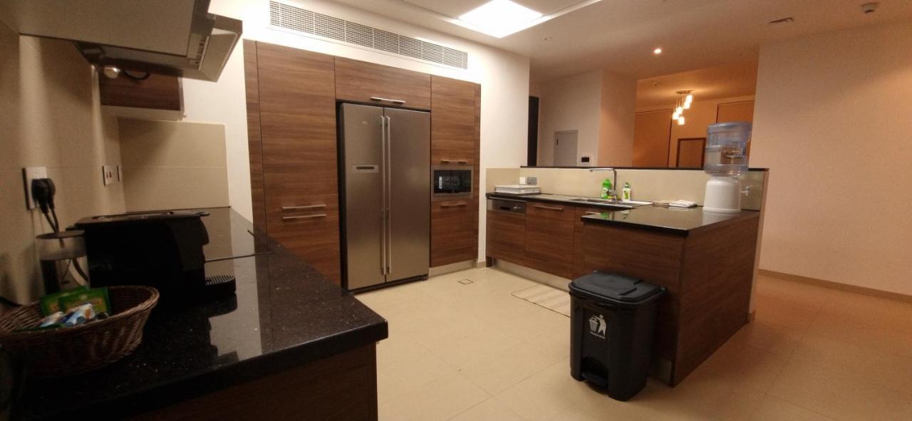 One 2Bhk Elegant Apartment In Muscat Bay 03 Экстерьер фото