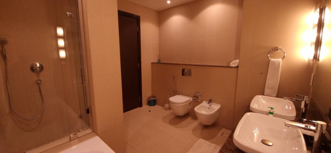 One 2Bhk Elegant Apartment In Muscat Bay 03 Экстерьер фото