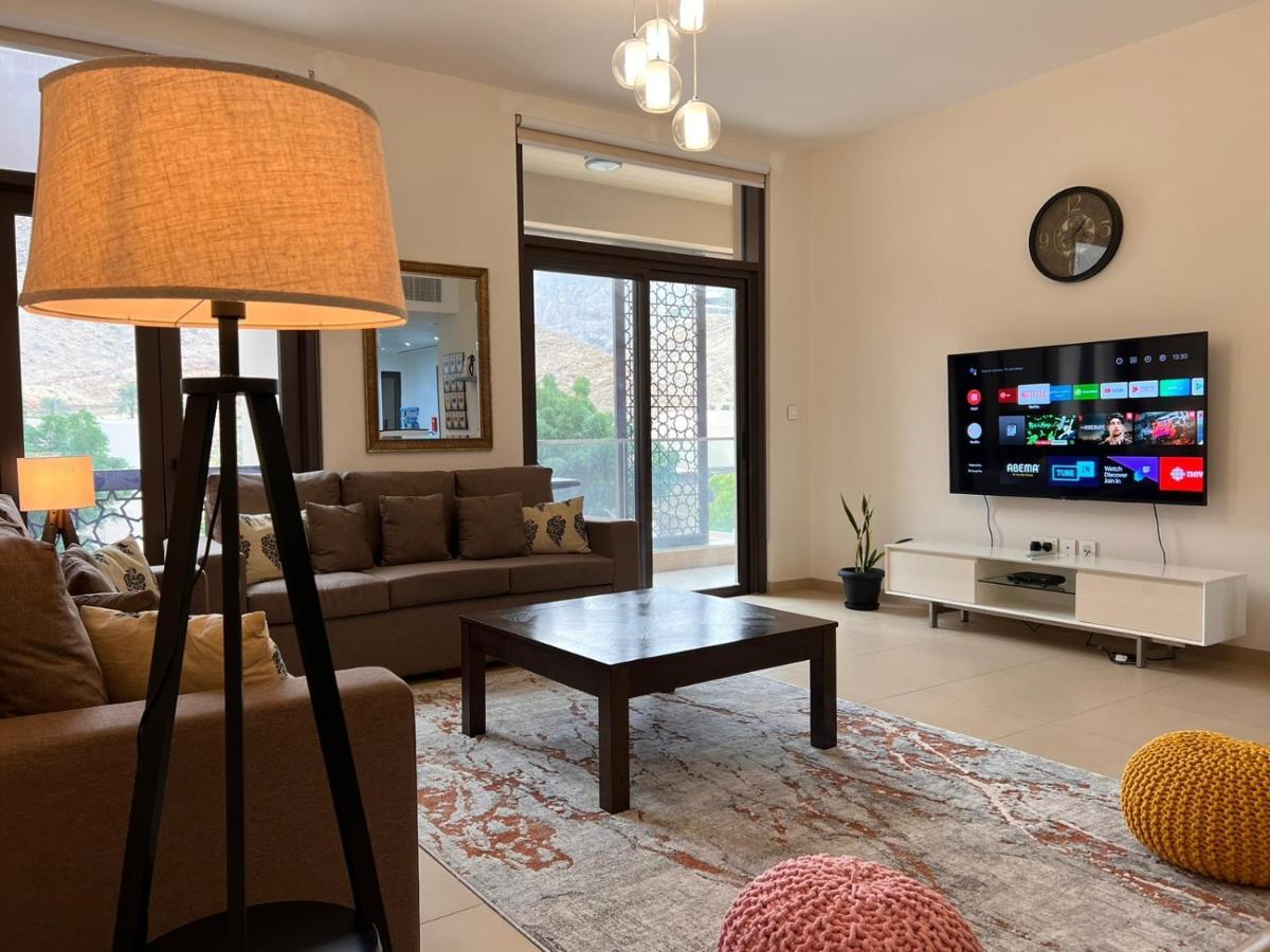One 2Bhk Elegant Apartment In Muscat Bay 03 Экстерьер фото